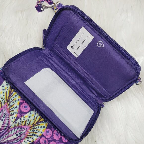 NWOT Vera Bradley 3 in 1 Crossbody Wristlet Batik Leaves All In One Purple RFID - Picture 5 of 16